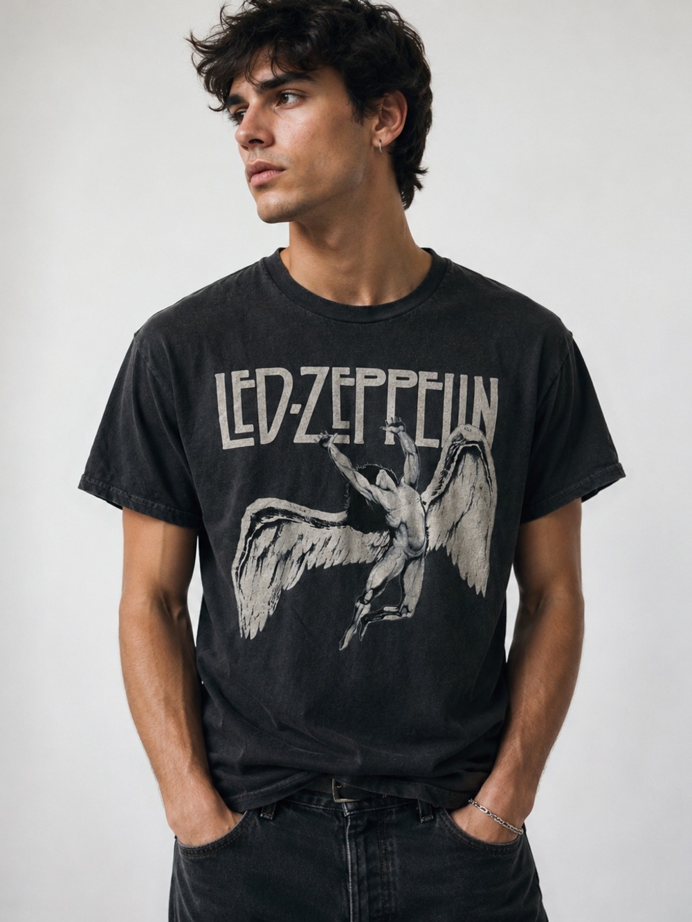 Led Zeppelin Icarus Band Tee Black Graphic T-Shirt Men’s Medium Rock Classic